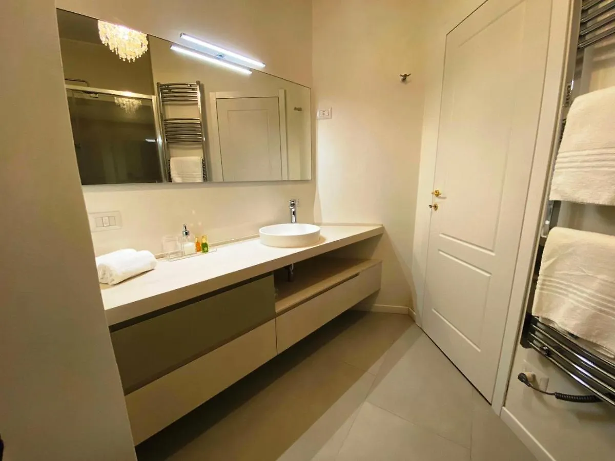 Vittoria Suite Milano 0*, Milan Italy